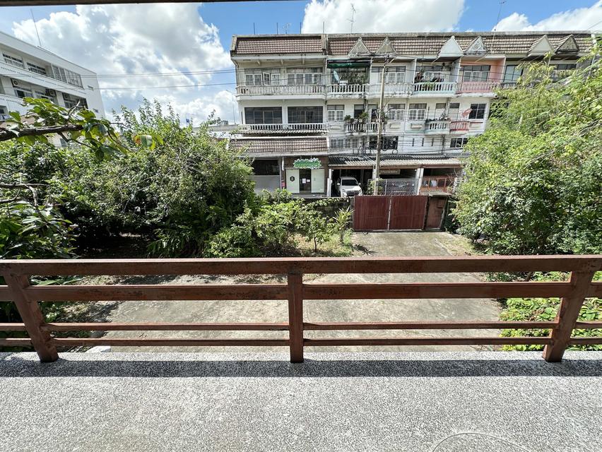 ขายที่ดินบางซื่อ ในเมืองกรุงเทพ 231 ตร.วา พร้อมบ้าน 2 ชั้นมีสไตล์ ใกล้ MRT ติดตลาด บางซ่อน (กรุงเทพ-นนท์ 27) 2