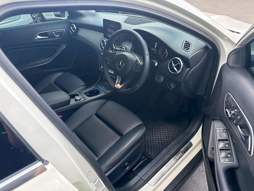 รหัสรถ TPV53 🎊 Mercedes Benz GLA200  🎊 2017 6