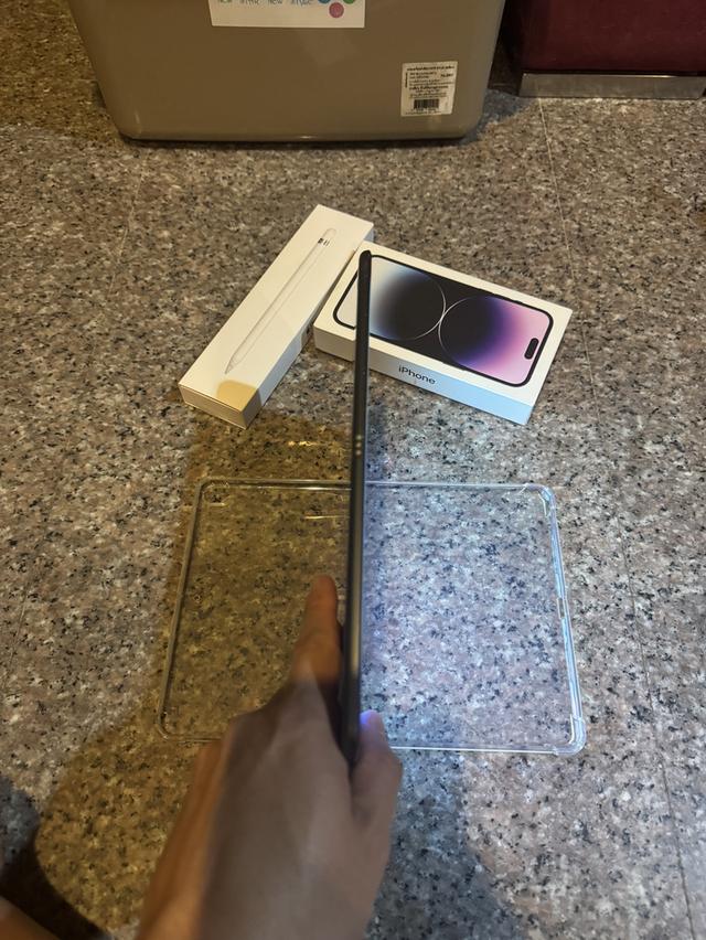 ขายๆๆๆถูกๆๆiPadAir3สีSpace Gray 64กิ๊กWifi Only ใช้งานดีทุกๆฟังชั่นสูนTrueทุกๆฟังชั่นรีสโตได้ตลอดไม่มีติดไอคราว  สภาพ: 99.99% สวยๆๆคับไร้รอยตกบุบใดๆคั 5