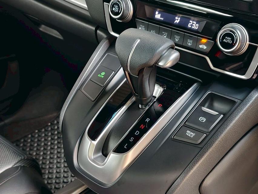 HONDA CR-V 2.4E 8