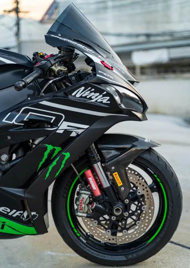 ส่งต่อ Kawasaki Ninja ZX10R  พร้อมแต่ง 2