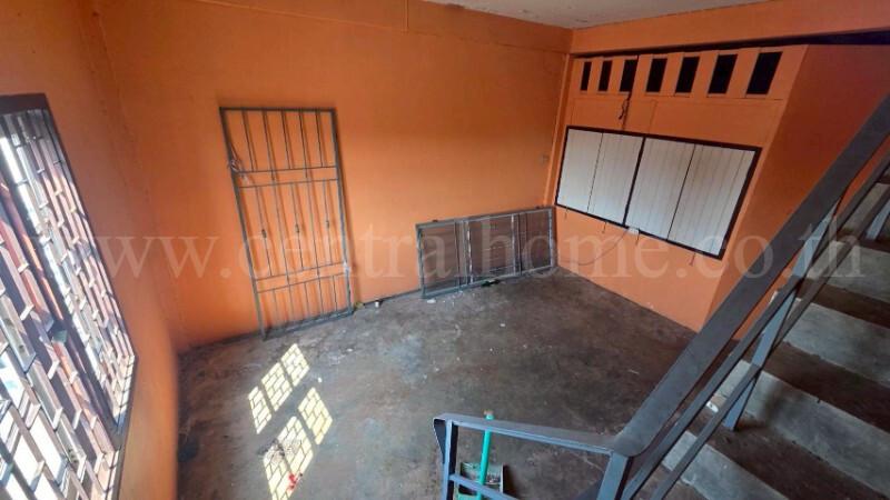 อาคารพาณิชย์ 3.5 ชั้น ซอยอยู่สุข 23 บางเมือง - สมุทรปราการ รีโนเวทแล้ว สภาพดี 10