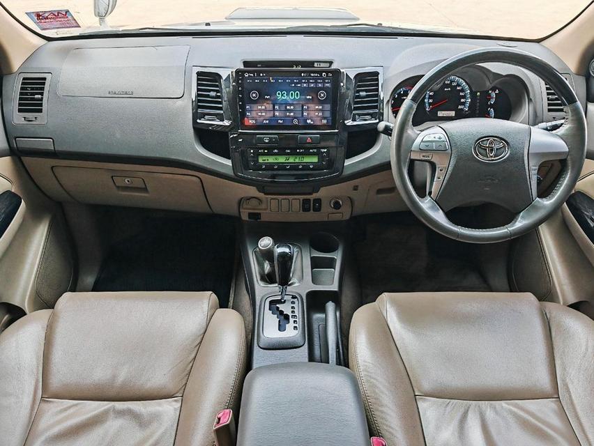 2013 TOYOTA FORTUNER 3.0V 4WD 7