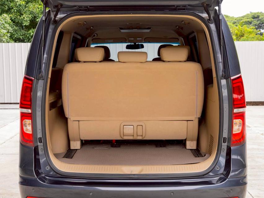 HYUNDAI H-1 2.5 Elite ปี 2021 ประกันเครื่องเกียร์3ปี 30,000 km 7