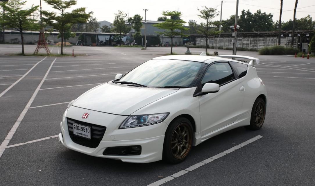 Honda CR-Z Sport Hybrid สีขาว ปี 2012