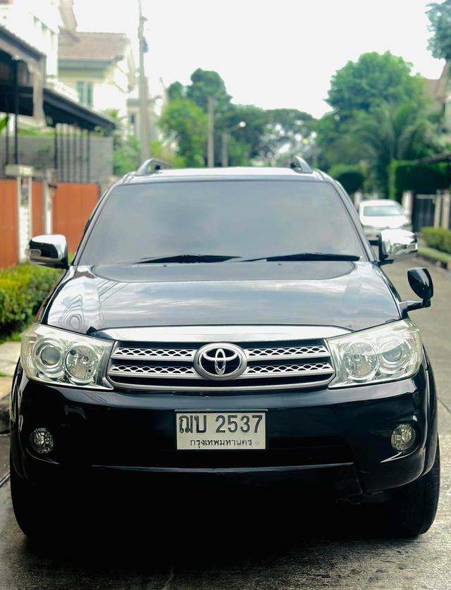 Toyota Fortuner ปี 2010 รถมือเดียวดูแลอย่างดี 5