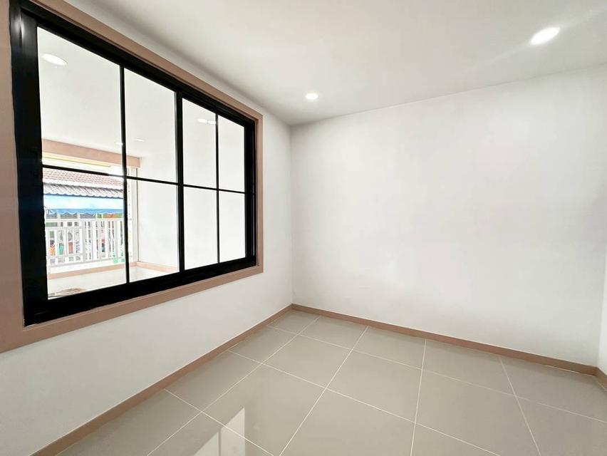 หมู่บ้านพฤกษา3 8