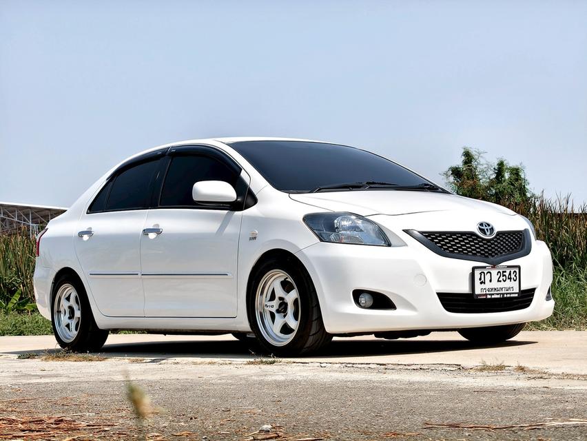 TOYOTA Vios 1.5E M/T ปี 2010 💯  🚘 รถสีขาว [Super White] 💯 รถบ้าน มือเดียวป้ายแดง 💯 🕰 เลขไมล์ 207,xxx km.  รับซื้อขาย รถยนต์มือสอง  TEL 085337553 รูปที่ 5