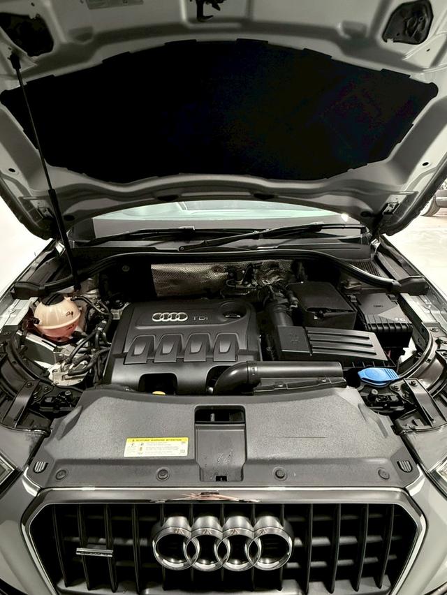 Audi Q3 2.0 Quattro SUV ปี 2014 รถออกศูนย์ Audi มือเดียวป้ายแดงรถสภาพเนียบ สวยหรู 8