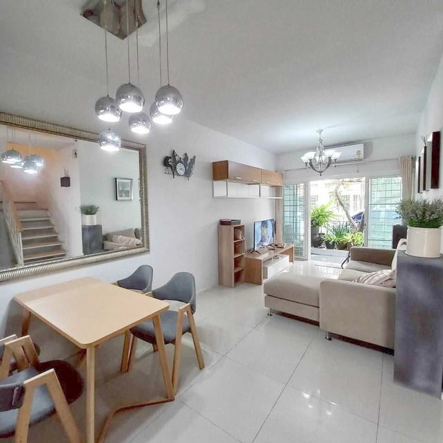 ทาวน์โฮม หมู่บ้าน อารียา เดอะ คัล เลอร์ 2 ติวานนท์ เช่า 2