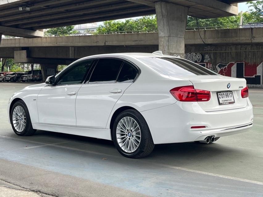 BMW 320i Luxury LCI ปี 2018 รหัส WMT6617 6