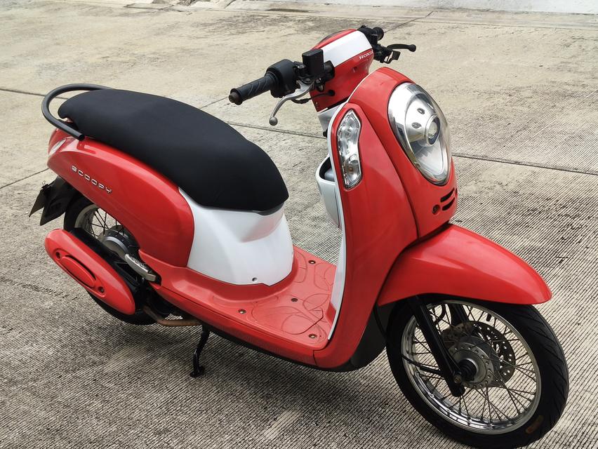 Honda Scoopy i หัวฉีด ปี2012 สี แดง ขาว 9