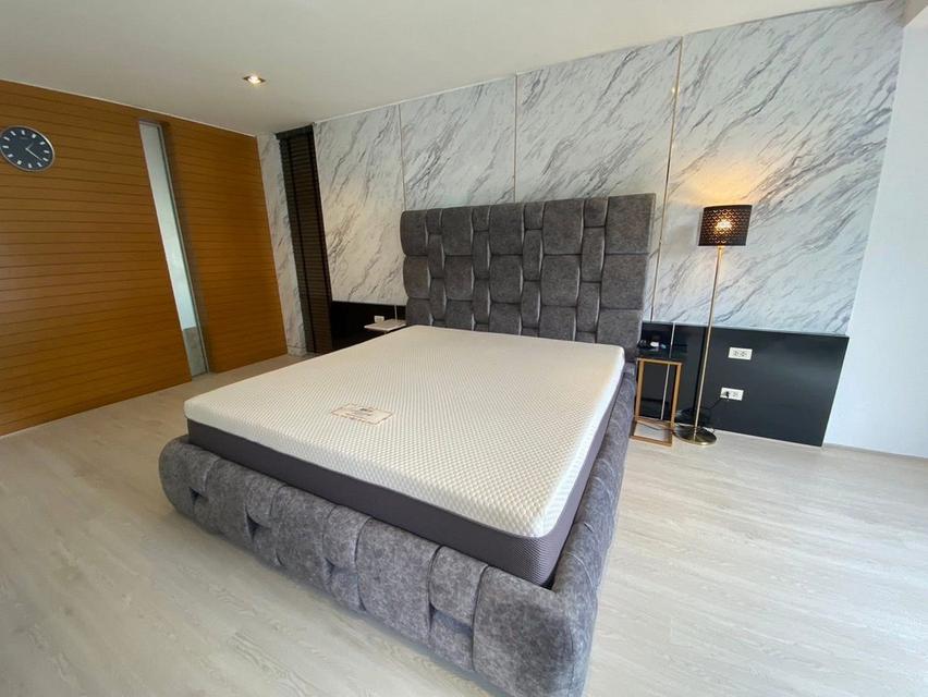 บ้านเดี่ยวโนเบิลทาราพัฒนาการ 5 ห้องนอน 134 sq.wa พื้นที่ใช้สอย 550 sq.m สระว่ายน้ำส่วนตัว 6