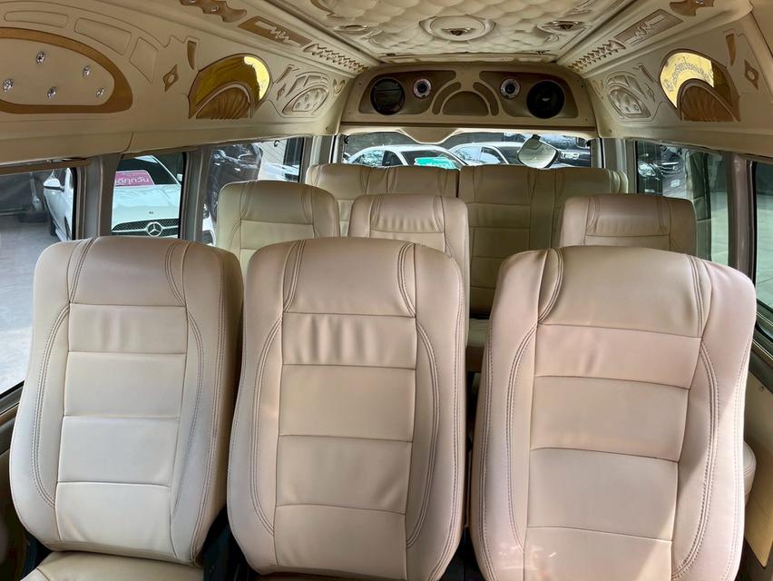ขาย Toyota Commuter 2.5D4D ปี14 10