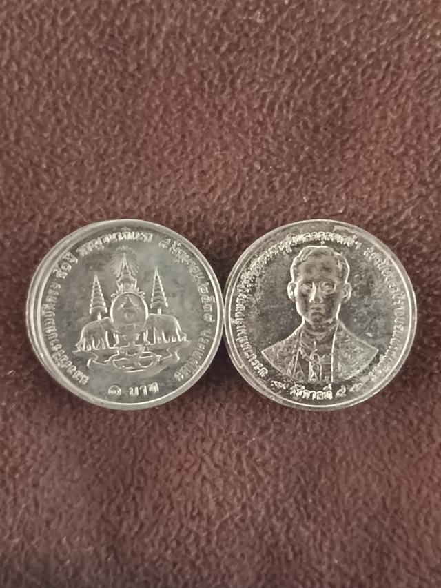 เหรียญกษาปณ์ที่ระลึก 1 บาท 7เหรียญ พระราชพิธีกาญจนาภิเษก ของพระบาทสมเด็จพระบรมชนกาธิเบศร มหาภูมิพลอดุลยเดชมหาราช บรมนาถบพิตร (รัชกาลที่ 9) ออกใช้เมื่อ