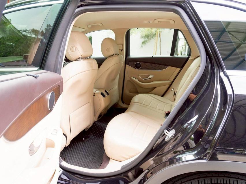 Benz Glc 250d 4MATIC ปี19 16