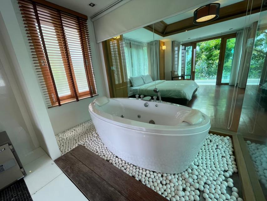บ้านพร้อมที่ดิน บ้านหรูติดทะเลตัวบ้านมี 3 ชั้น บนทำเลที่ดีที่สุด บนหาดวงศ์อมาตย์ พัทยาเหนือ ติดปราสาทสัจธรรม 20