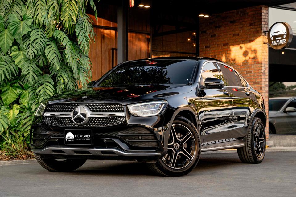 Mercedes-Benz GLC220d Coupe AMG 4matic ปี 2021 📌𝗚𝗟𝗖 𝟮𝟮𝟬𝗱 คูเป้ ไฟใหม่! ไม่ได้มาบ่อยๆ สนใจทักแอดด่วน ⚡️