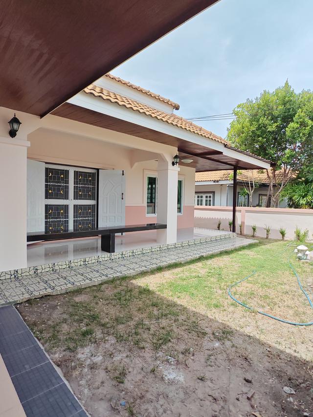 ขายบ้านเดี่ยว 71 ตร.ว. ปรับปรุงใหม่พร้อมอยู่ หมู่บ้านบุญรักษา 2 (ระยอง)  2