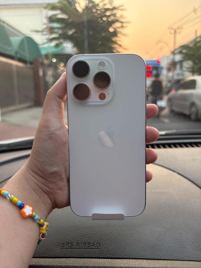 ปล่อยต่อ iPhone 16 Pro Titanium White 3