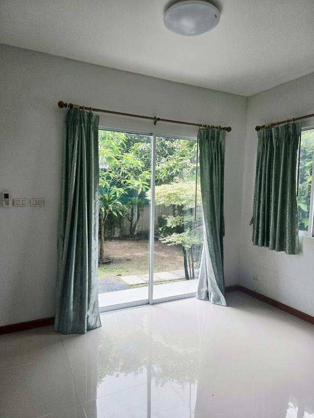 ให้เช่าบ้าน 2 ชั้น 23,000บาท/เดือน ม.เดอะทรัส เนื้อที่ 45 ตรว.  3