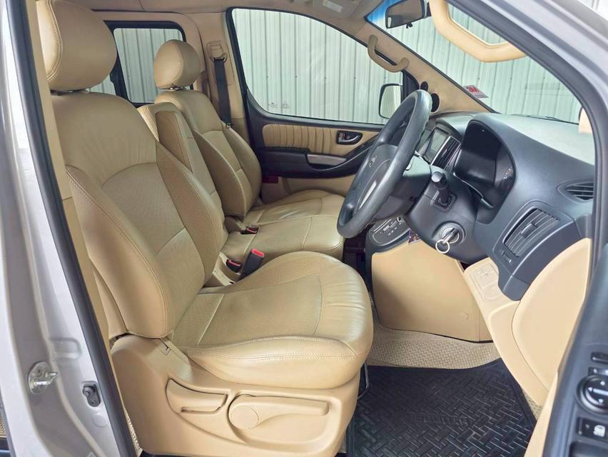 Hyundai H1 2.5Elite ปี19 11