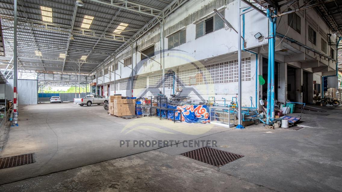 ขาย ที่ดินพร้อมโรงงาน เนื้อที่ 10-3-40 ไร่ (4,340 ตร.ว.) ซอยคลองหลวง 8 ปทุมธานี 11