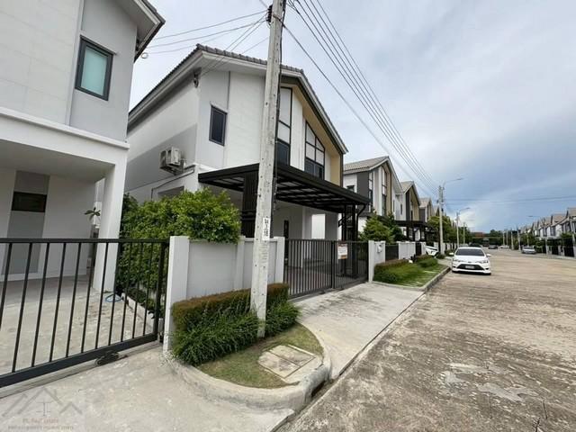 ให้เช่าบ้านเดี่ยว 2 ชั้น 40 ตรว. 4 ห้องนอน หมู่บ้าน SENSE บางนา-สุวรรณภูมิ ซอยกิ่งแก้ว 29 สไตล์สแกนดิเนเวียน สภาพใหม่พร้ 2