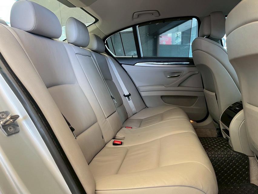 รหัสรถ WMT725 BMW 523i ปี 2014  12