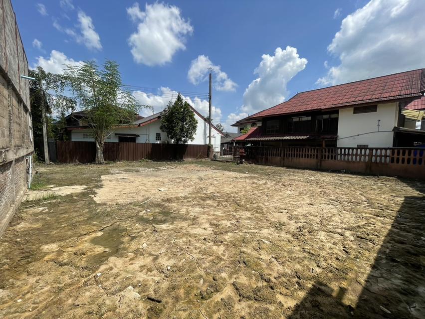 ขายที่ดินทำเลทอง ราคาถูก ใกล้วิทยาลัยเทคนิคลำพู 4