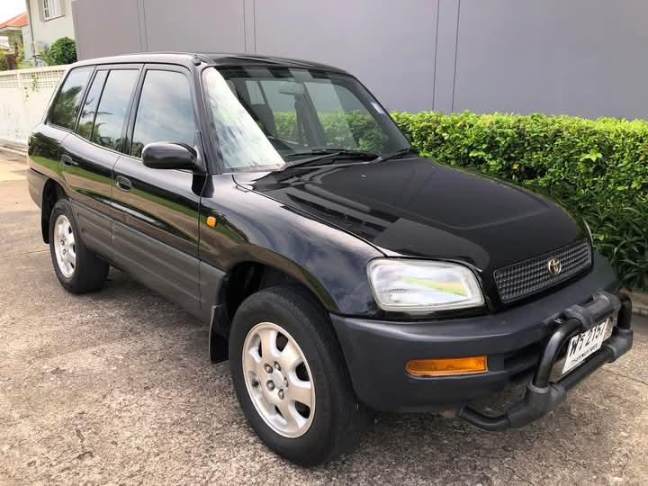 ปล่อยขายด่วน Toyota Rav4 3