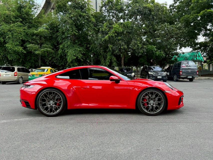 Porsche 911 Carrera S ปี 2020 (992)