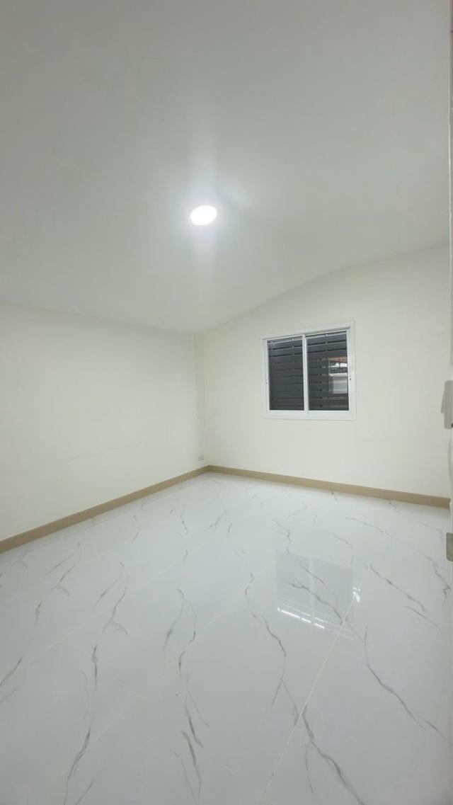 👨👩👧👦 บ้านรีโนเวทใหม่ทั้งหลัง พร้อมต้อนรับครอบครัวคุณ 🏠 หมู่บ้านเคหะธานี 4 ซ.16 ถ.ราษฎร์พัฒนา (ซอยมีสทีน) 10
