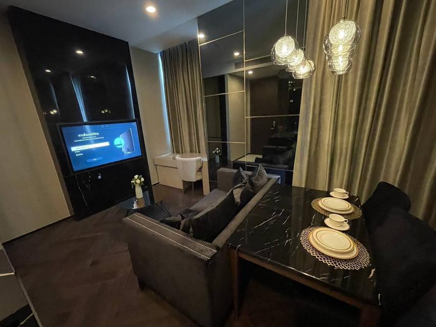 The Esse Sukhumwit 36  43 sqms 1 bedroom 1​ bathroom​  24th floor  Sale 15,000,000 baht Rent 48,000/month Line ID : kingrice79 17