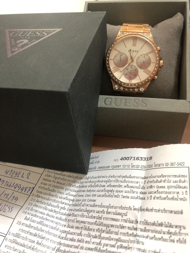 Guess นาฬิกาข้อมือผู้หญิง POP SUGAR รุ่น w1232L2 สี Rose Gold 3