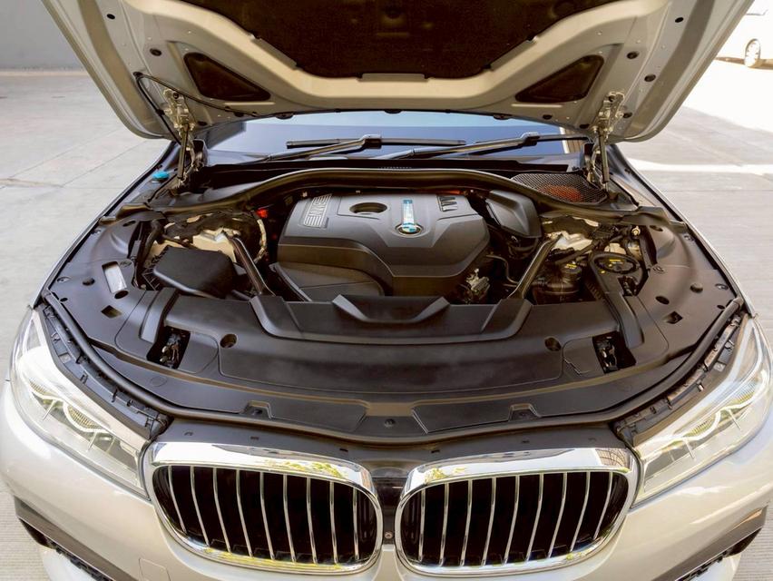BMW 740LE Xdrive Msport ปี19 19