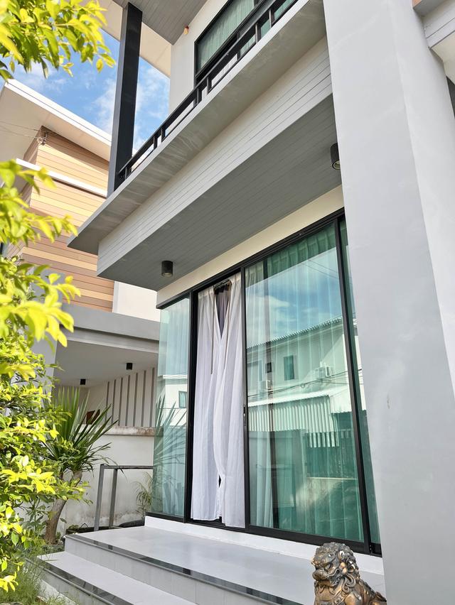 ขายบ้านเดี่ยว บ้านหลังมุม ทำเลทอง คุ้มที่สุดใน Cubic 2 คลอง 5 คลองหลวง ปทุมธานี ตกแต่งพร้อมอยู่ เพียง 2.99 ล้านบาท รวมโอน 2