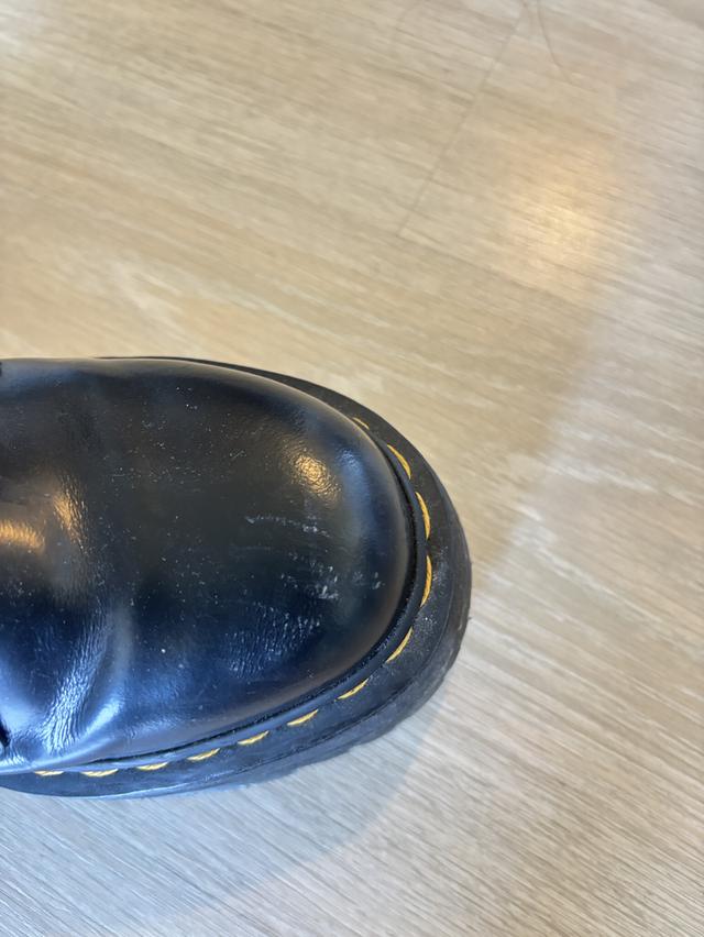 รองเท้าDr.Martens 3