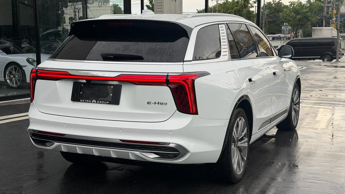 2026 Honqi hs9 สีขาว Milage 258 KM สภาพป้ายแดงทุกประการ ออกศูนย์มา 5 วัน ไฟฟ้าล้วน วิ่งได้ 685 KM Rolls-Royce เมืองจีน รูปที่ 16
