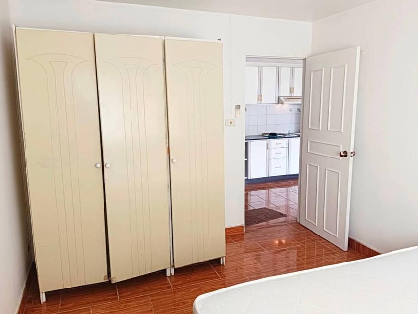 คอนโดห้องมุม ย่านรัชดา 17 ย่านอินทมระ 49 12