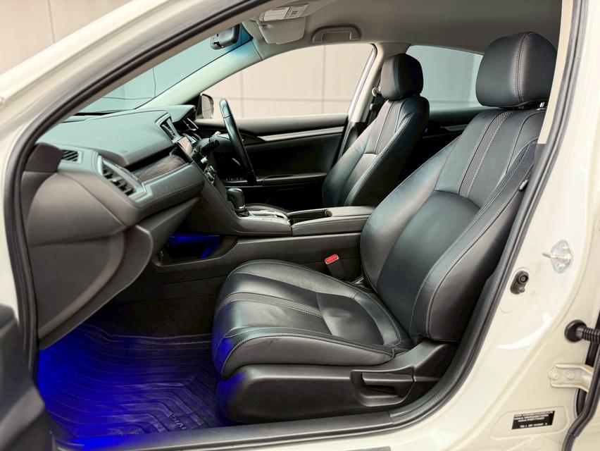 ขาย Hinda Civic 1.8El ปี20 15