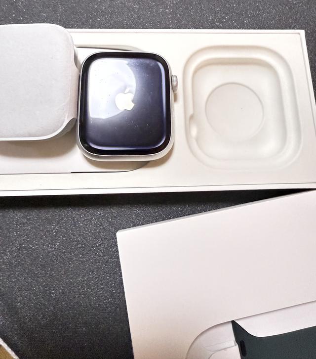 Apple Watch series 9 45mm gps 