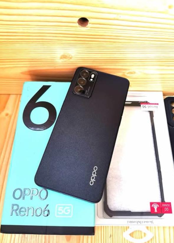 Oppo Reno 6 สีดำสภาพนางฟ้า