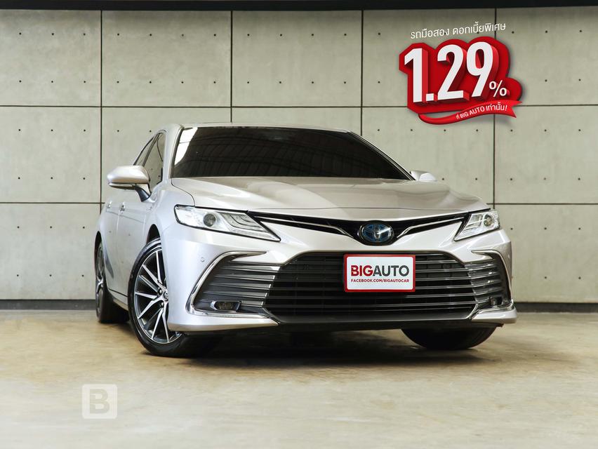 2022 Toyota CAMRY 2.5 (ปี 18-24) HEV Premium Sedan AT