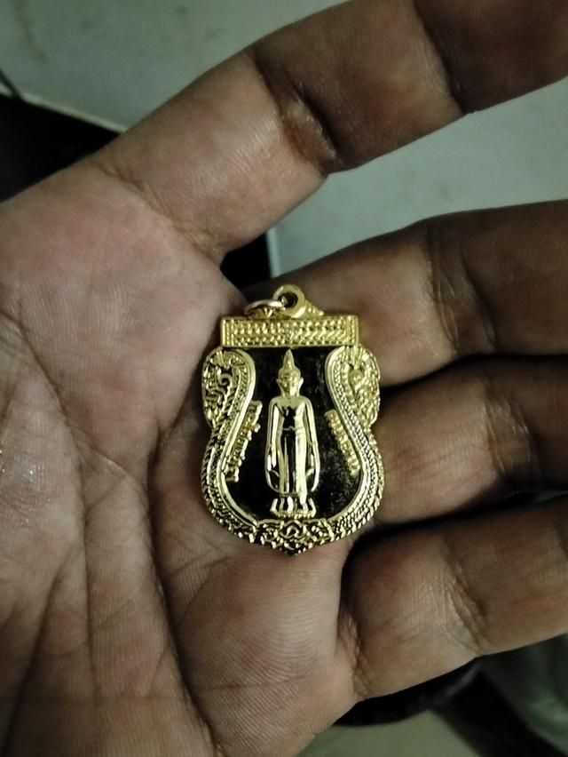 เหรียญ ลป.รักษ์ เรวโต วัดศรีเมือง จ.หนองคาย ปี 2550 3