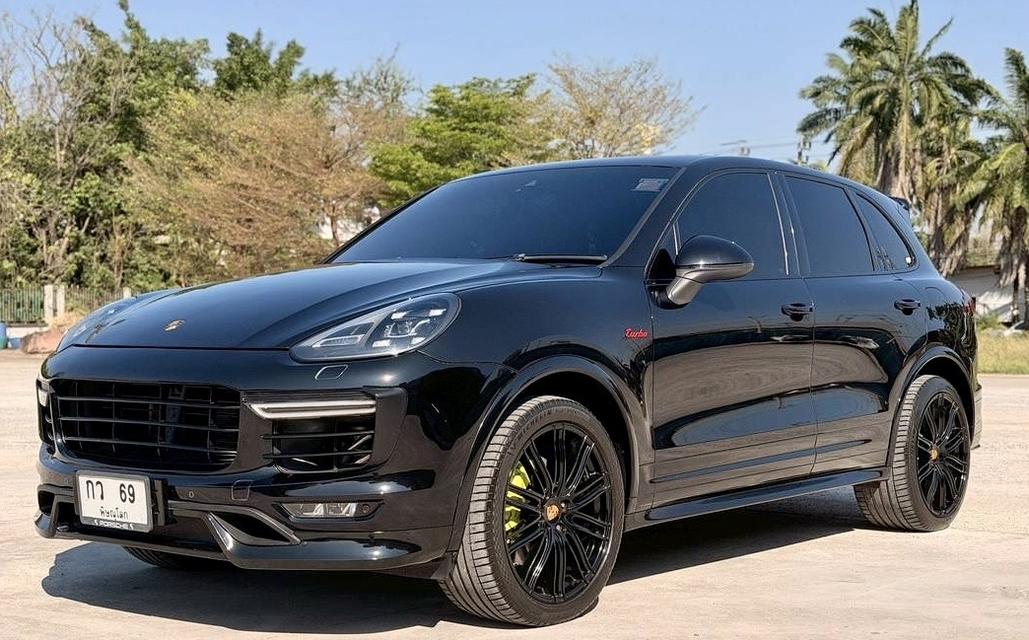 Porsche Cayenne S E-Hybrid