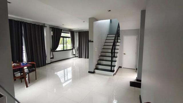 ขาย บ้านเดี่ยว หมู่บ้าน มายโฮมซิลเวอร์เลค ซอยสุวินทวงศ์ 78 My Home Silver Lake พื้นที่สวนใหญ่มาก