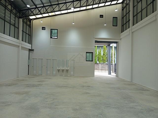 ขายมินิแฟคตอรี่ 3 ชั้น ที่ดินผังสีม่วง 715 ตร.ม. ลำลูกกาคลอง 8 ใกล้โรงงานปราสาททองโอสถ 3