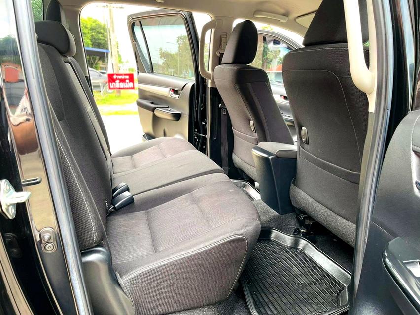 Toyota Revo Prerunner 2.4 Double Cab entry MT เกียร์ธรรมดา. ปี64 (2021) 10