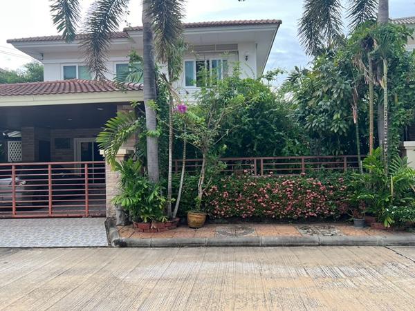 ขายเพียง 6.5ล้านบาท บ้านเดี่ยว2ชั้น สภาพพร้อมอยู่ ร่มรื่น สงบ เพื่อนบ้านน่ารัก ไม่เคยปล่อยเช่า เนื้อที่58.6ตรว. 1